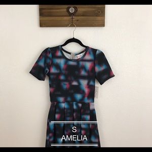 LuLaRoe Amelia Dress